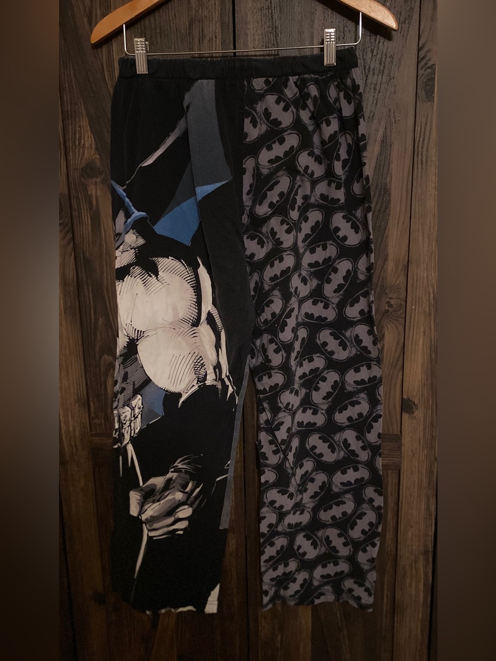Batman black and grey  Graphic cotton pants - Picture 4 of 5